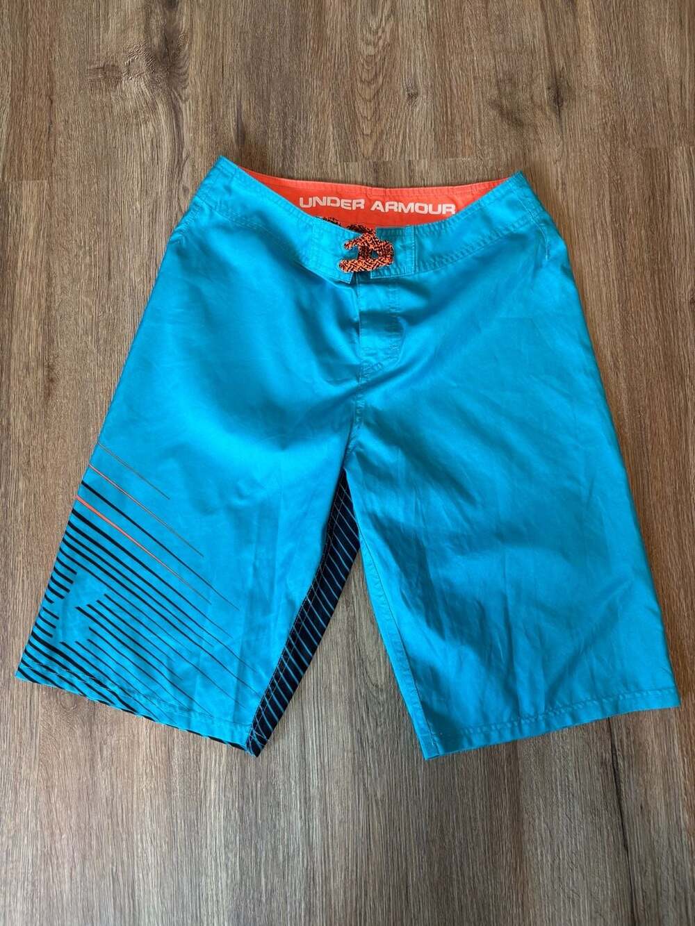 Under Armour Blue And Orange Board Shorts Size 28